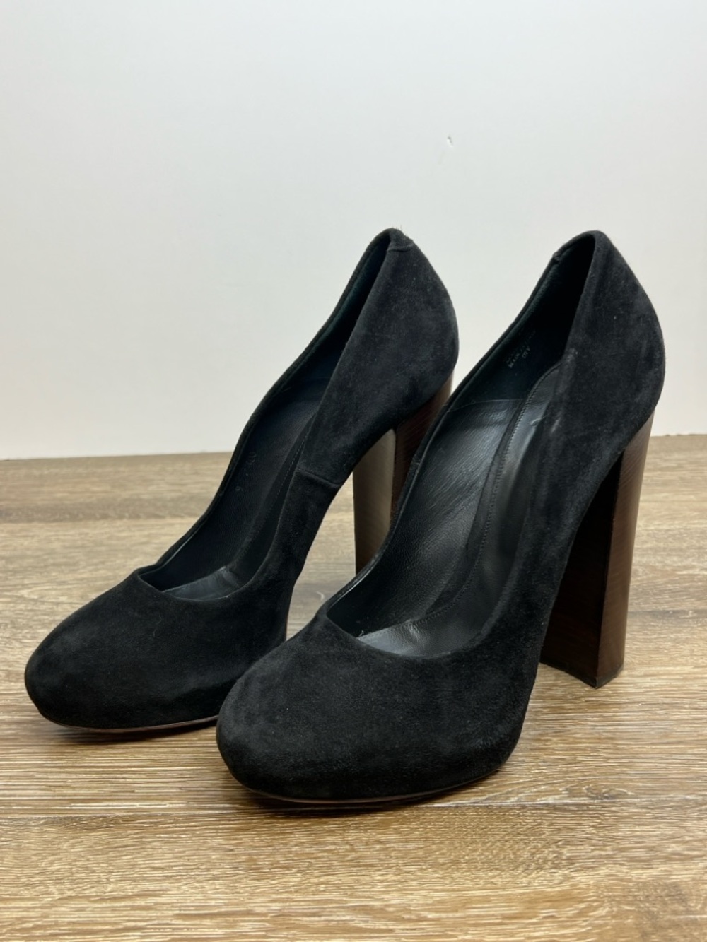 Brian Atwood Black Suede Platform Heels Size 9 Wood Block Heel Made in Italy